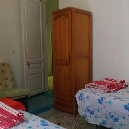 Acrópolis Pensión *